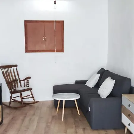 La Casilla: Casa Acogedora A Pies De La Atalaya. *